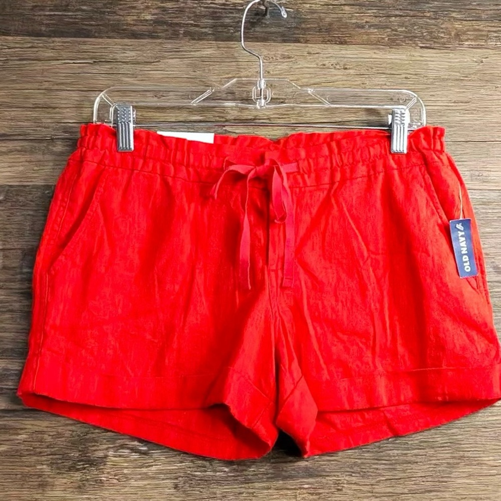 Old Navy Red Women's Shorts